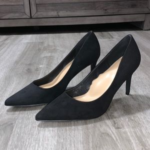 Black pumps brand new
